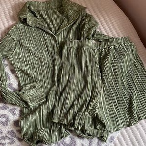 Sage green plisse 2 piece set